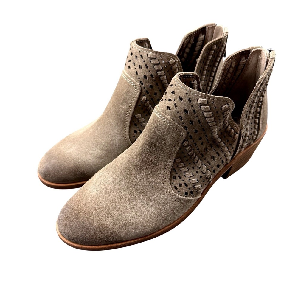 Vince Camuto Y2K Taupe Suede Cutout Booties Block Heel Ankle‎ Boots NEW 6.5